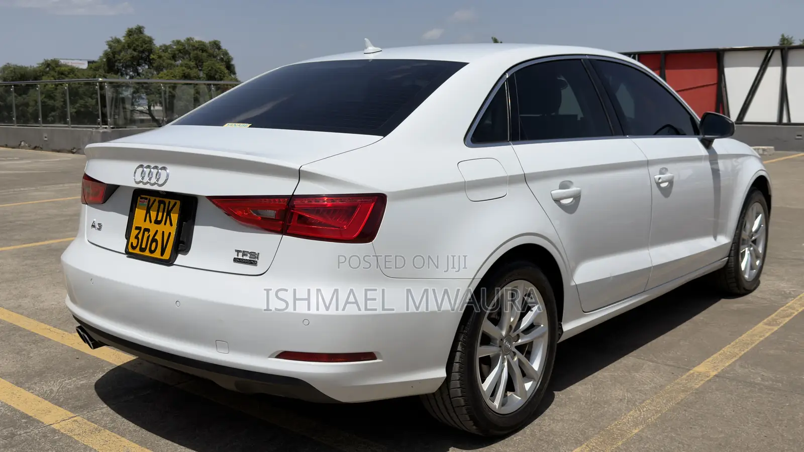 Audi A3 2.0 TFSI Premium quattro 4dr Sedan AWD (2.0L 4cyl Turbo 6AM)