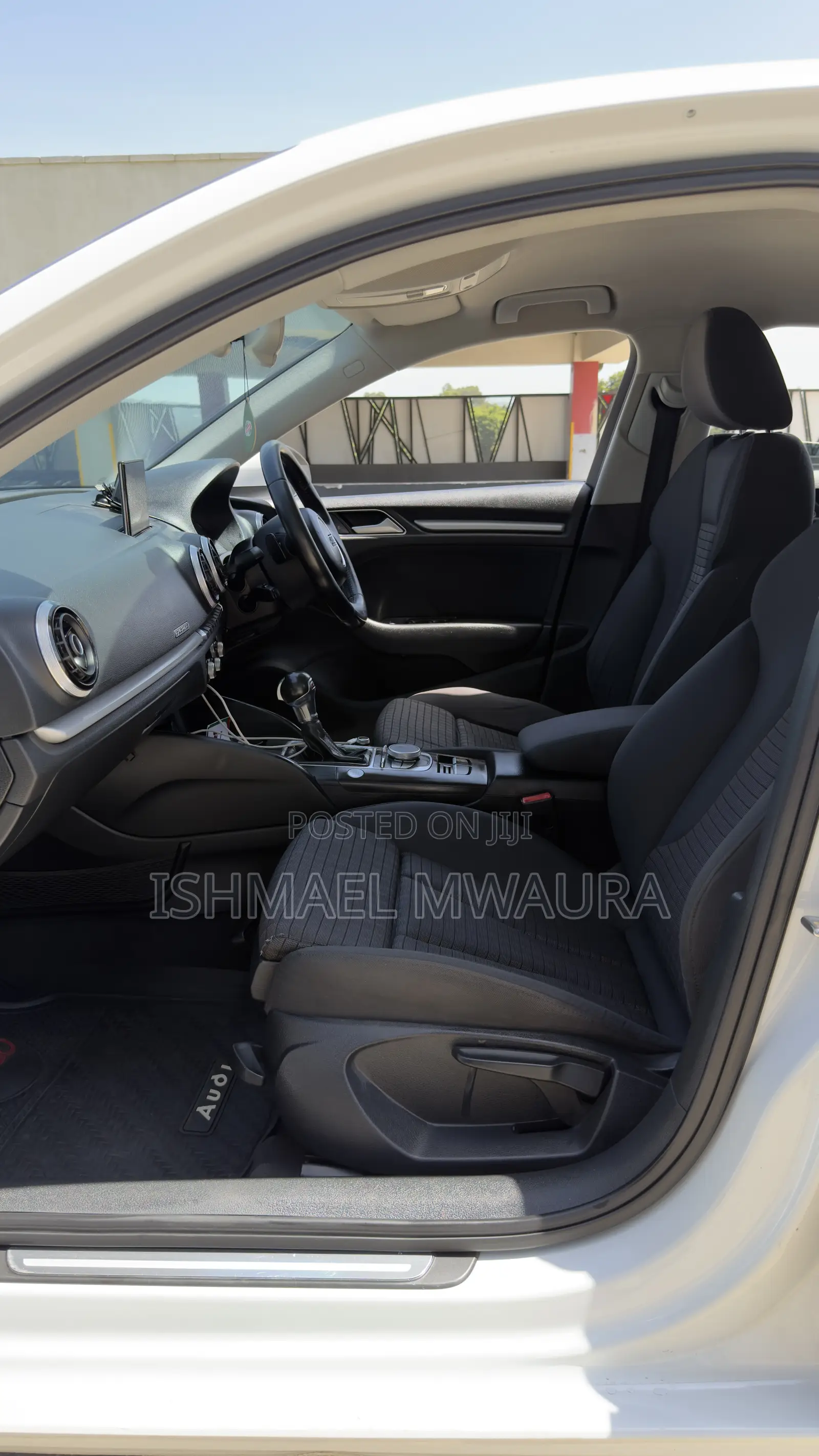 Audi A3 2.0 TFSI Premium quattro 4dr Sedan AWD (2.0L 4cyl Turbo 6AM)