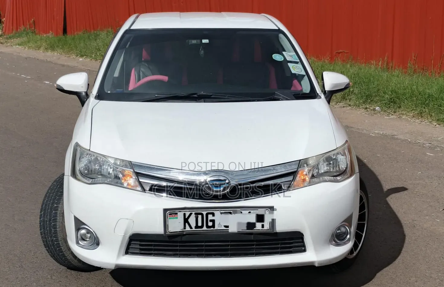 Toyota Axio 1.5 Hybrid 2WD 2014 White