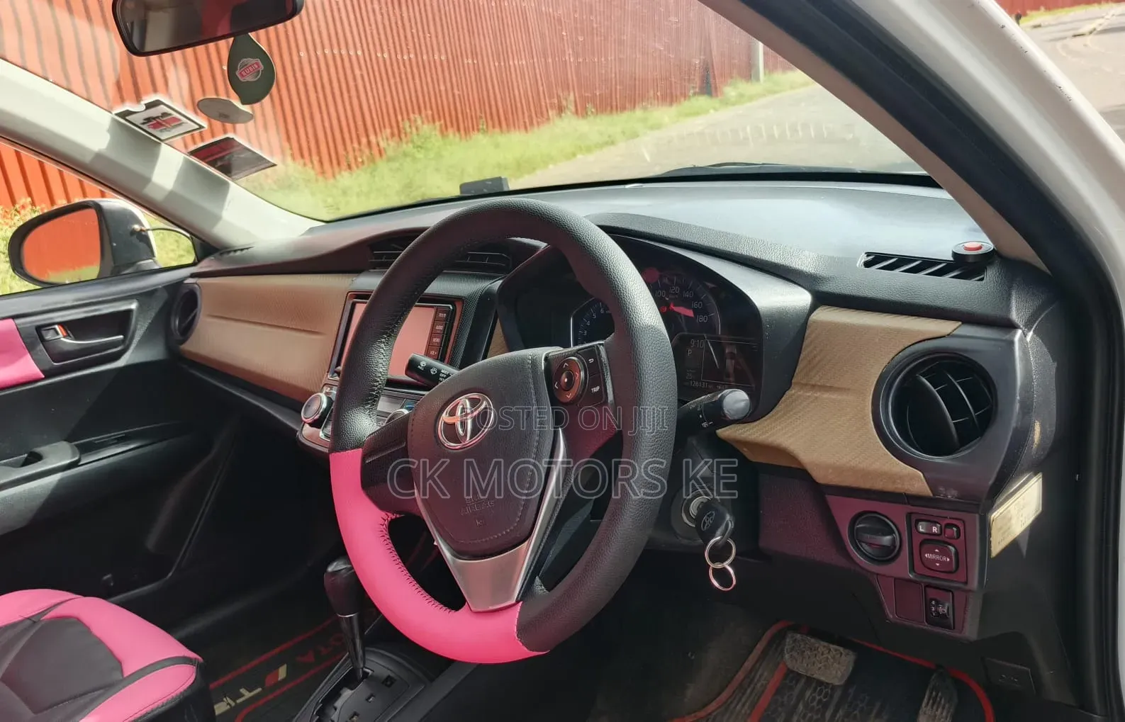 Toyota Axio 1.5 Hybrid 2WD 2014 White