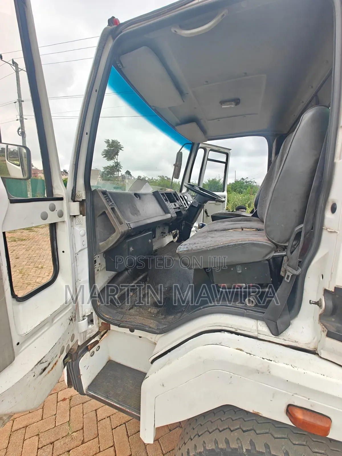 Ashok Leyland Lorry