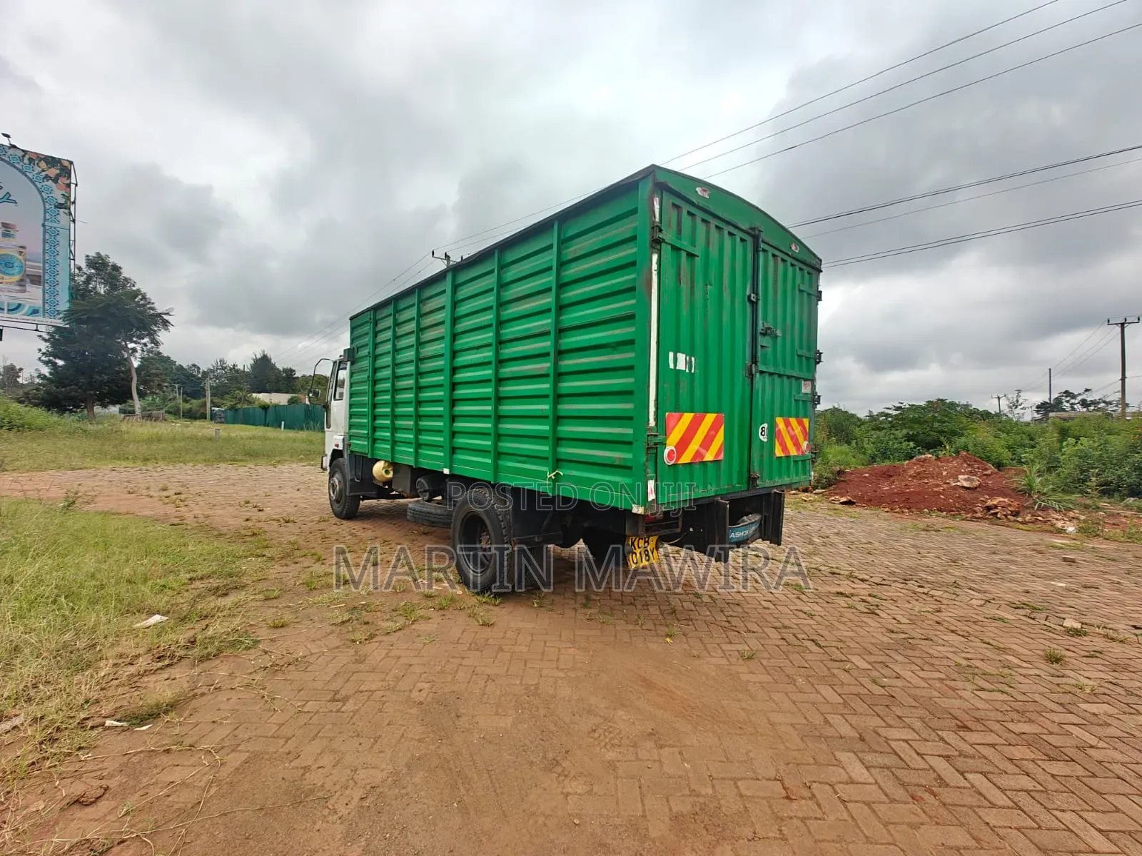 Ashok Leyland Lorry