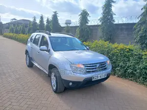 Renault Duster 2014 Silver