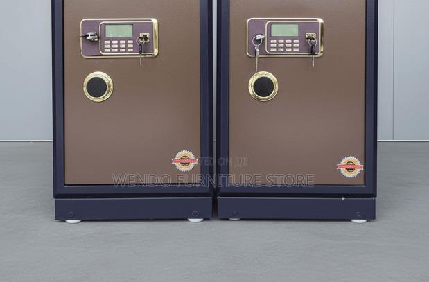 Office Safes; ; 80 Kgs Digital Safes With Code Lock Mechanism - thumbnail 4