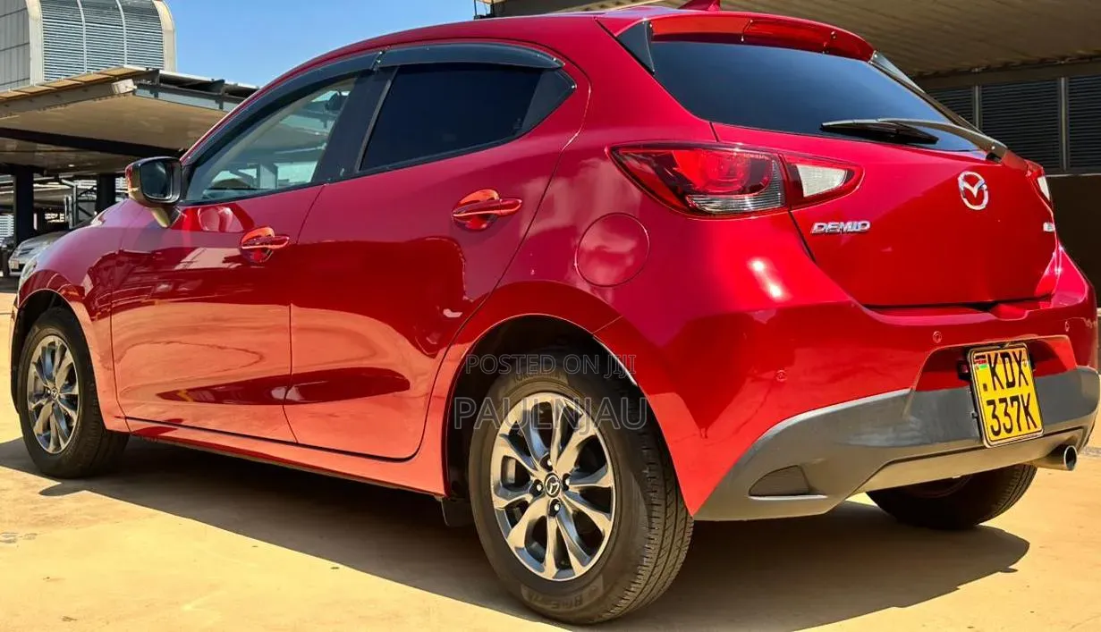 Mazda Demio 2017 Red