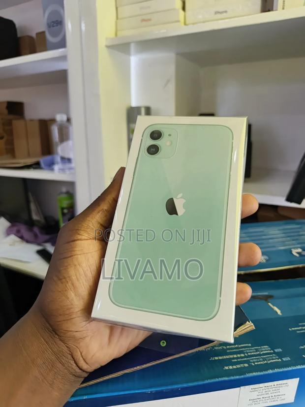 New Apple iPhone 11 128 GB Green - thumbnail 3