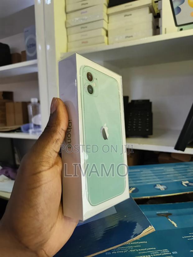 New Apple iPhone 11 128 GB Green - thumbnail 4