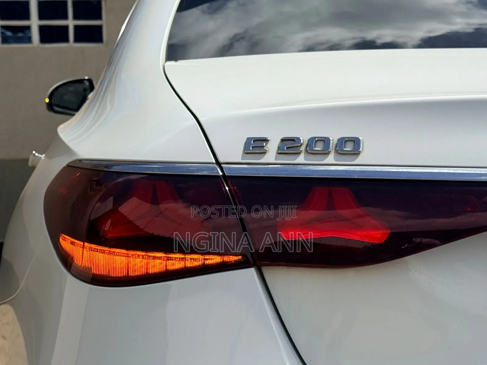 Mercedes-Benz E200 2024 White