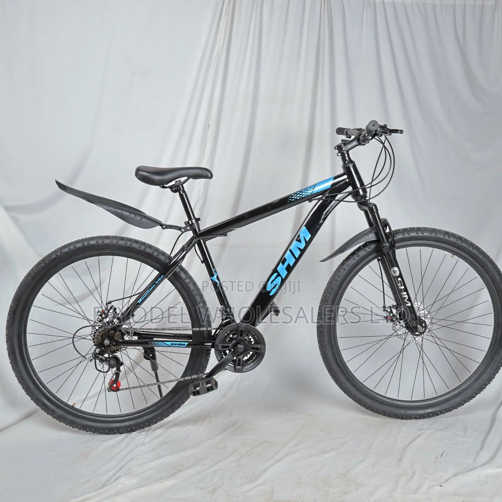 SHM MTB 29 Mountain Bike – Multi-Speed, Suspension Disc Brakes