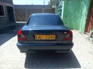 Mercedes-Benz C200 1999 Blue