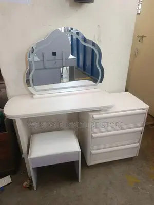 Dressers; Quality Elegant Home Bedroom Vanity Set