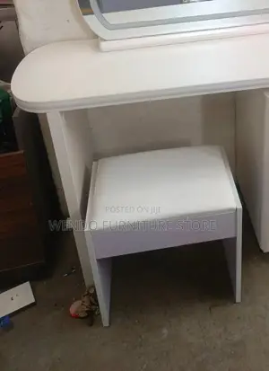 Dressers; Quality Elegant Home Bedroom Vanity Set