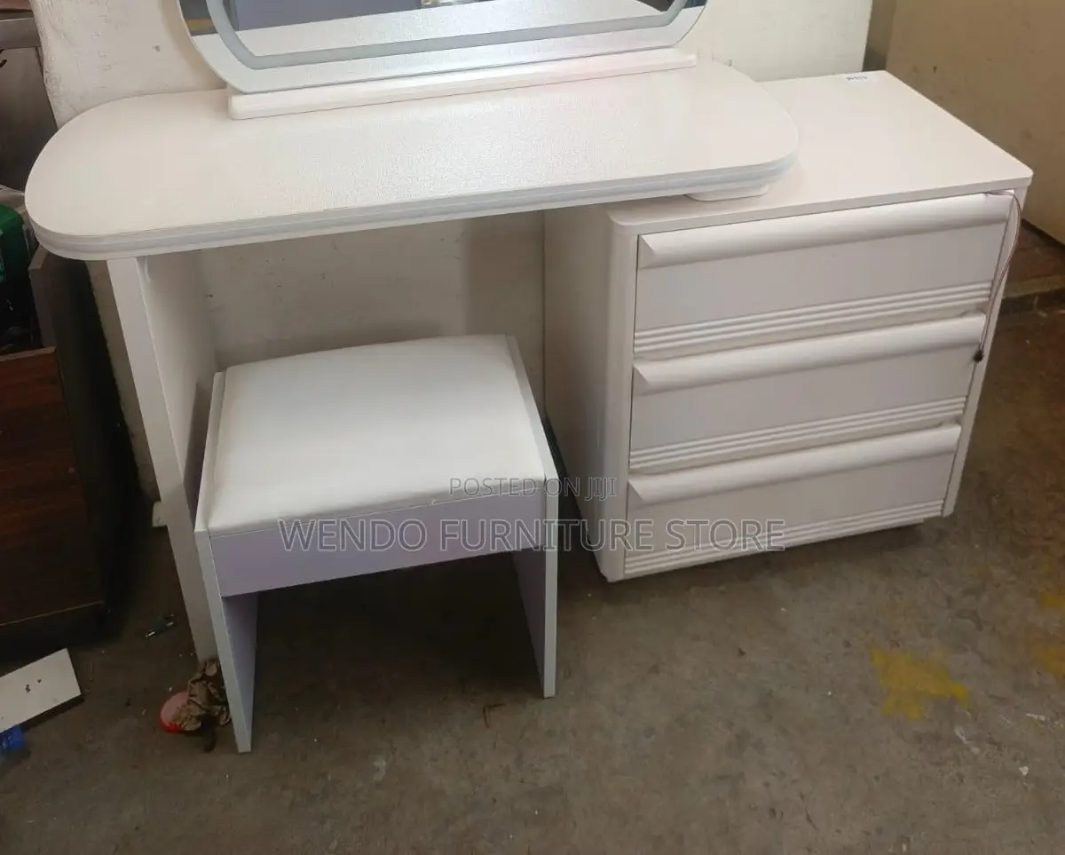 Dressers; Quality Elegant Home Bedroom Vanity Set