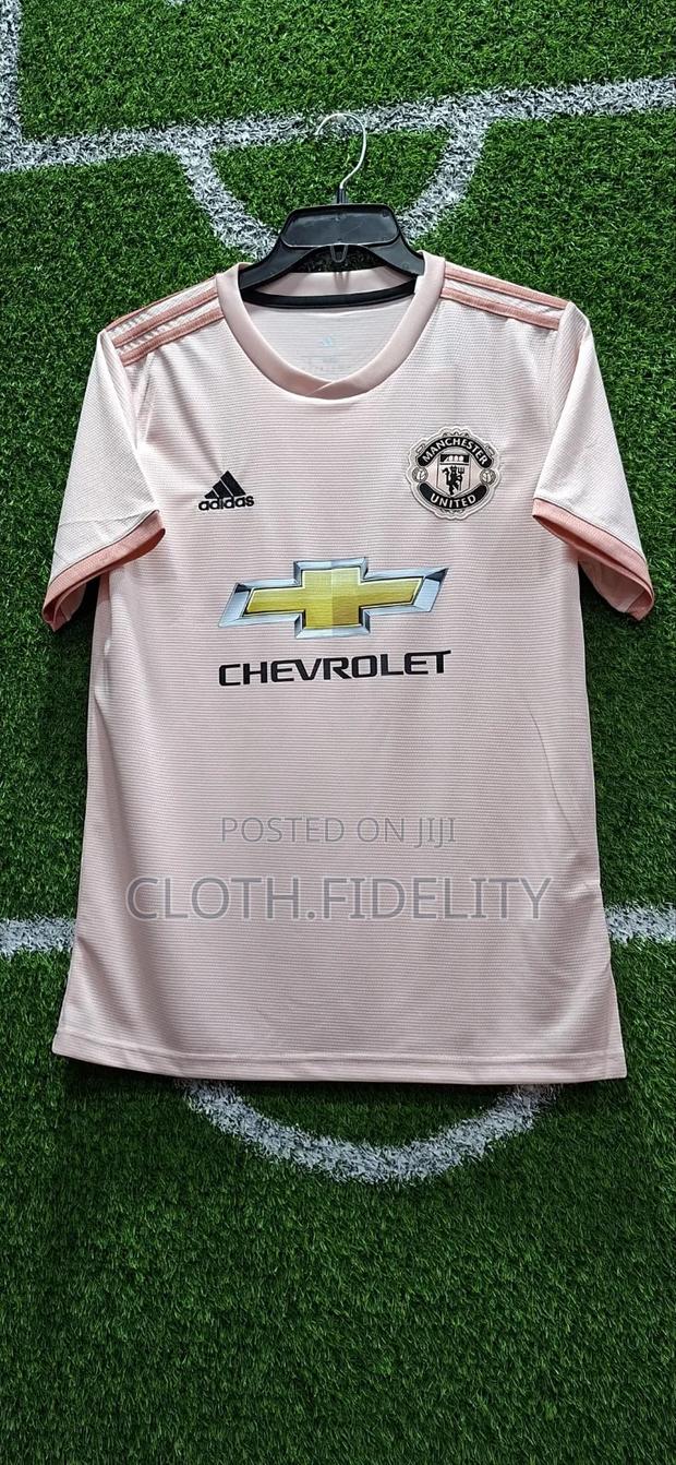 Manchester United Away 2018/2019 . - main view