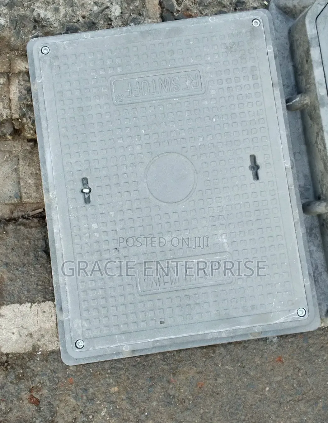 Lockable Manhole Cover
