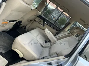Mitsubishi Pajero V80 3.2 DI-D 2015 Silver