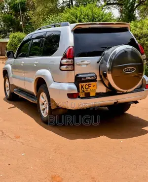 Toyota Land Cruiser Prado 2012 Silver