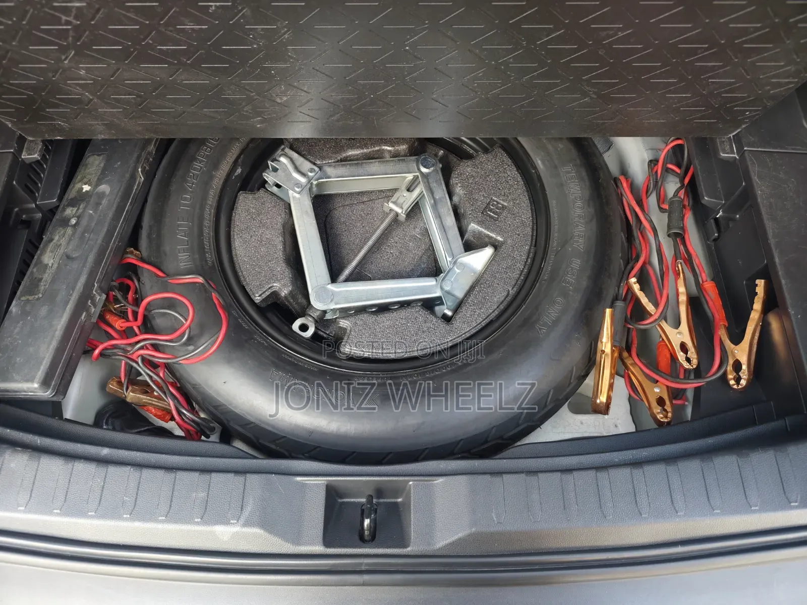 Toyota RAV4 Adventure 2019 Silver