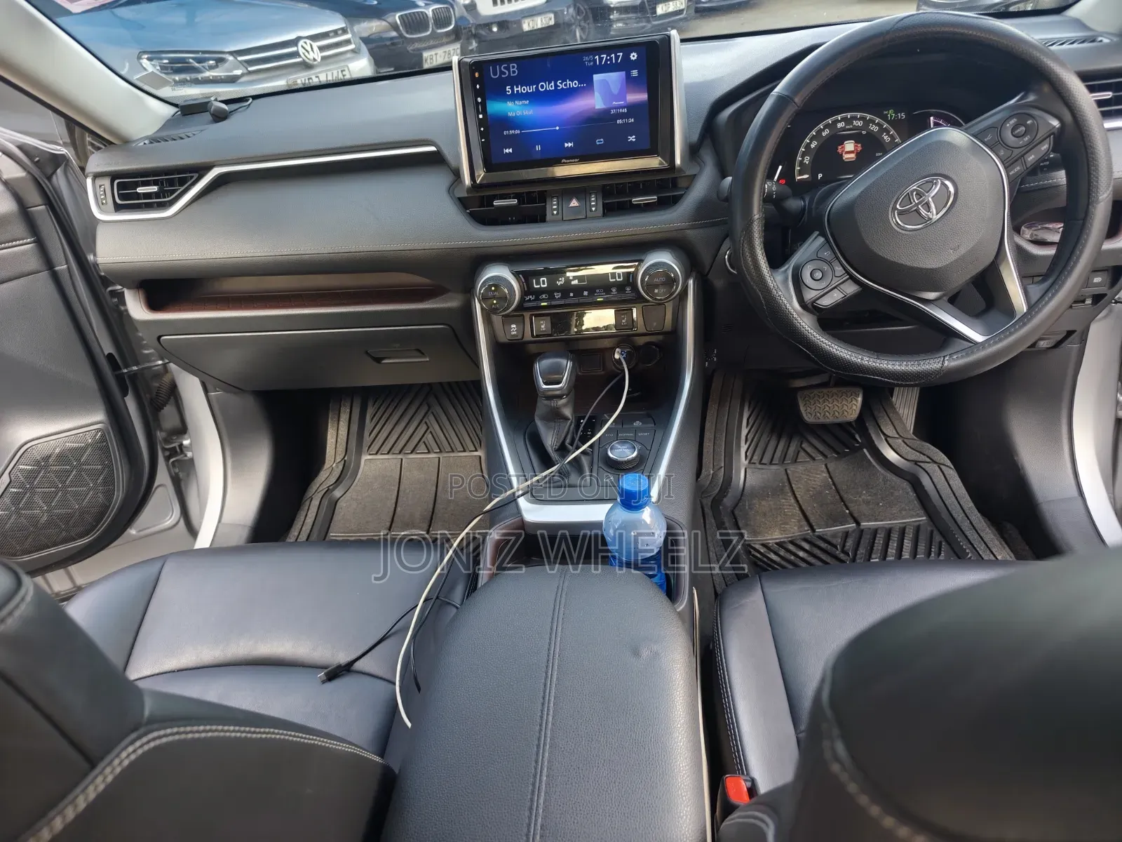 Toyota RAV4 Adventure 2019 Silver