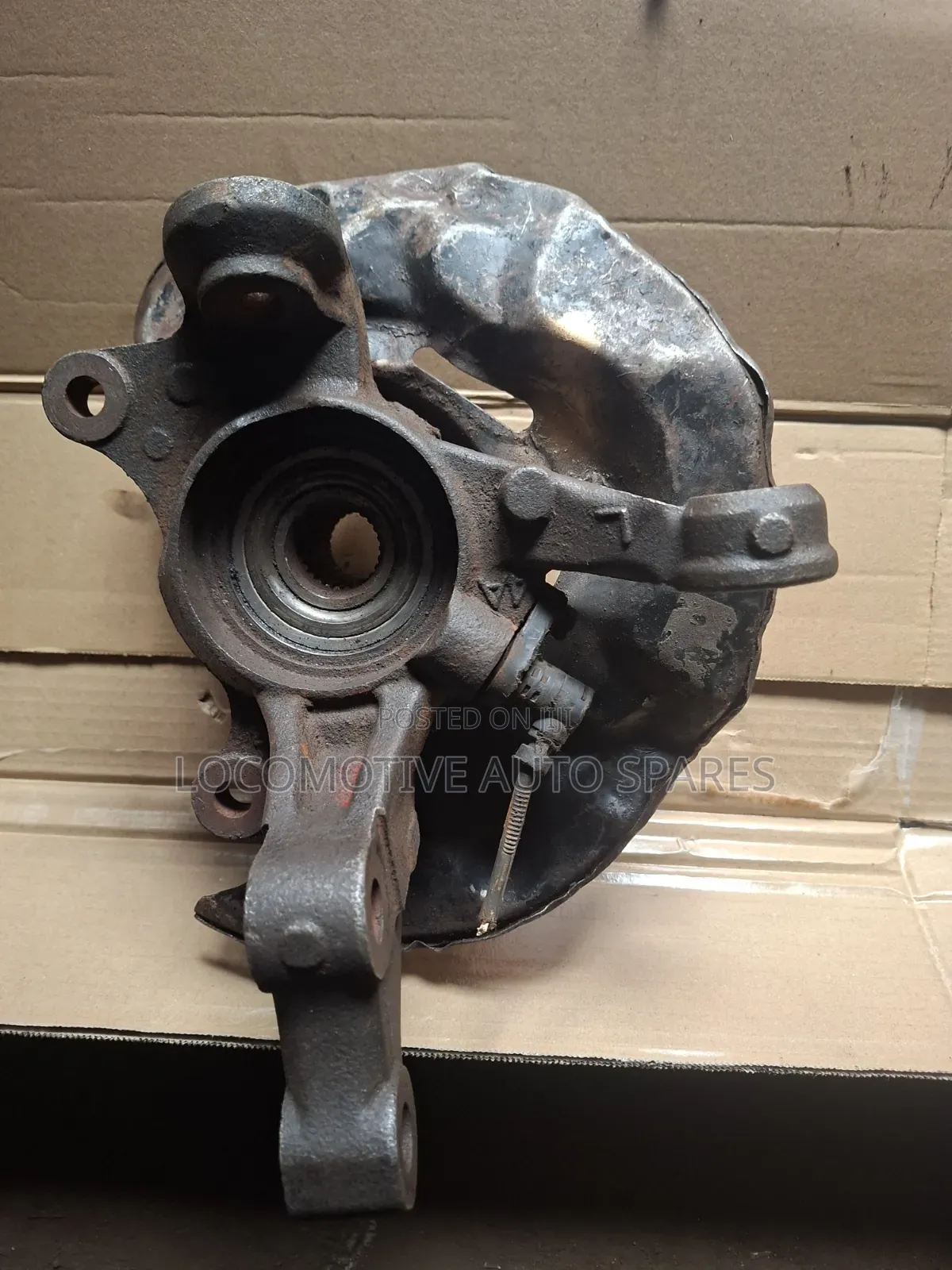 Front Hub Wish /Premio 4wd
