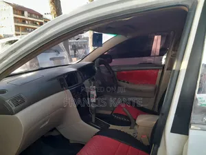 Toyota Corolla 2006 White