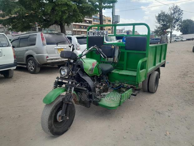 Dayang DY300T-A 2017 Green - main view