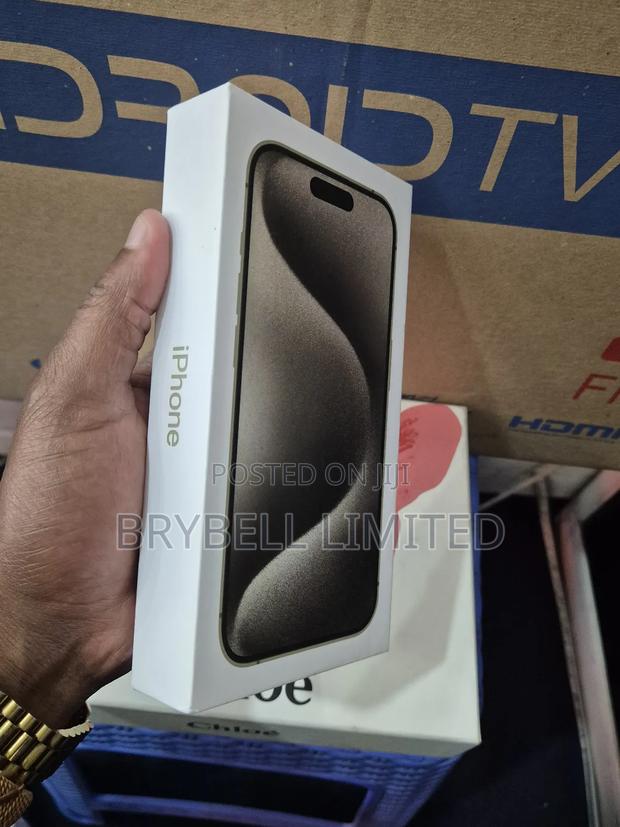 New Apple iPhone 15 Pro Max 256 GB - thumbnail 2