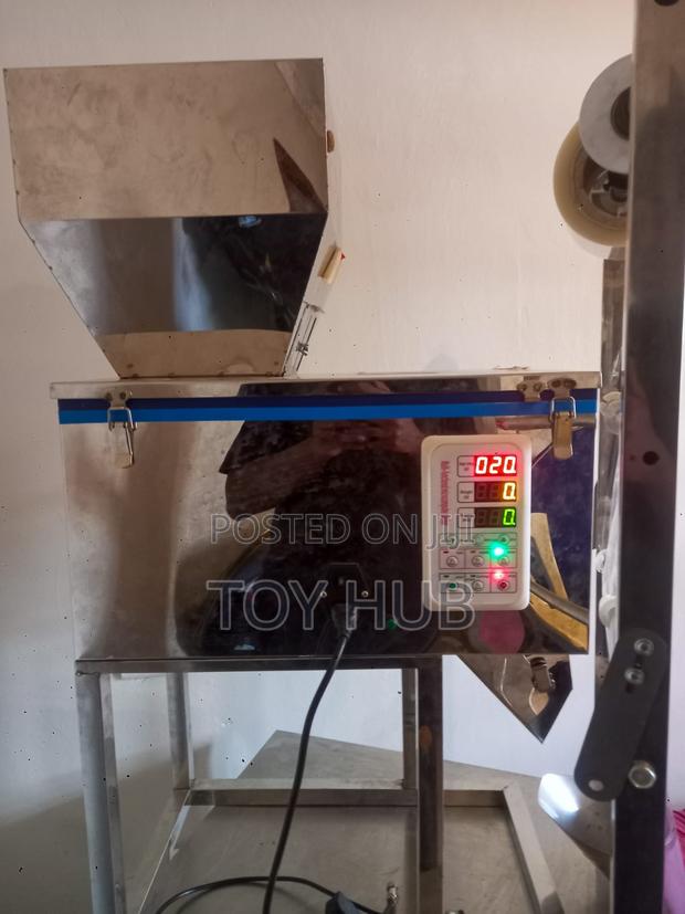 Automatic Vertical Pouch Packaging Machine - main view