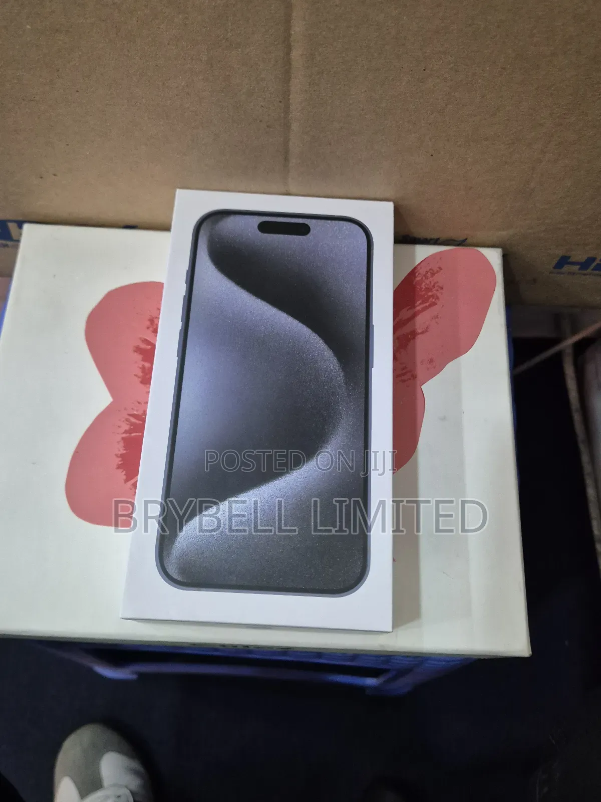 New Apple iPhone 15 Pro Max 256 GB Black