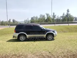 Ford Escape 2005 Black