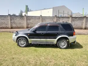 Ford Escape 2005 Black