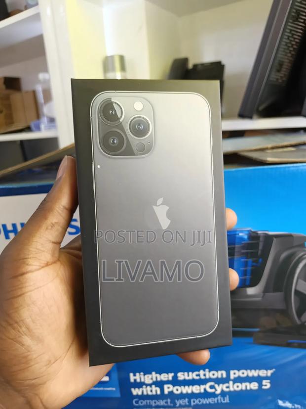 New Apple iPhone 11 Pro Max 256 GB Black