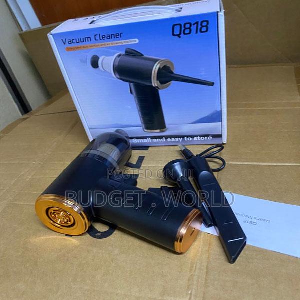 Q818 Compact Vacuum Cleaner With Powerful Cleaning Performance