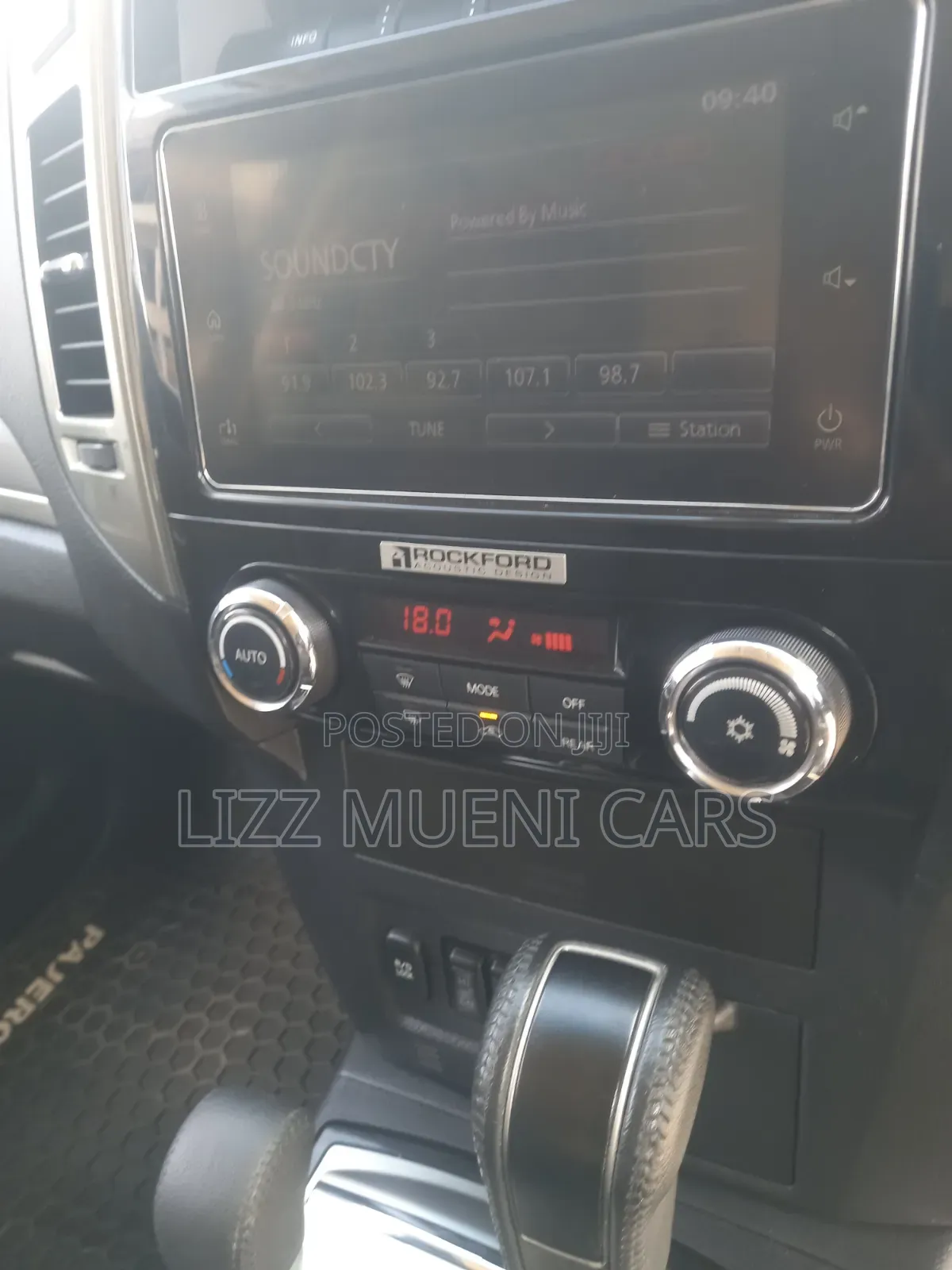 Mitsubishi Pajero 2019 White