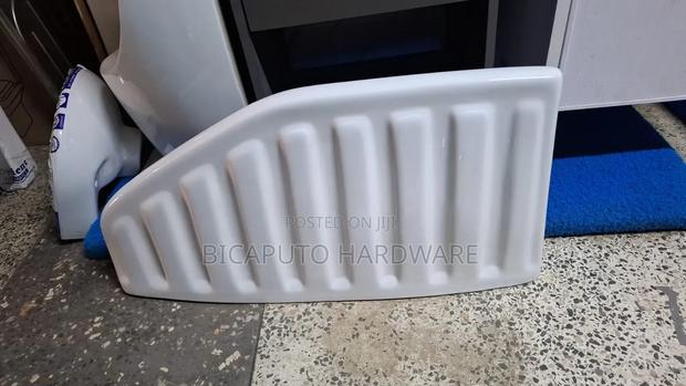 Urinal Divider