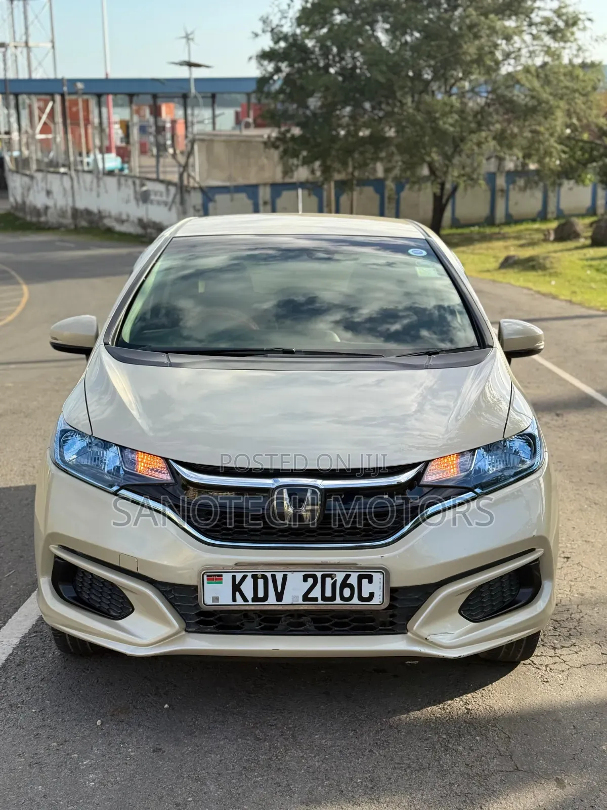 Honda Fit 2018 Ivory