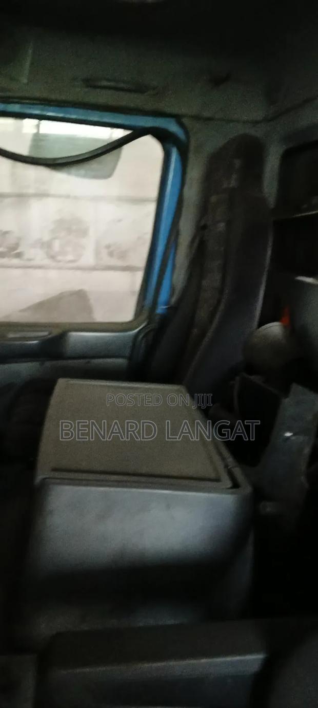 Borehle Drilling Truck - thumbnail 9