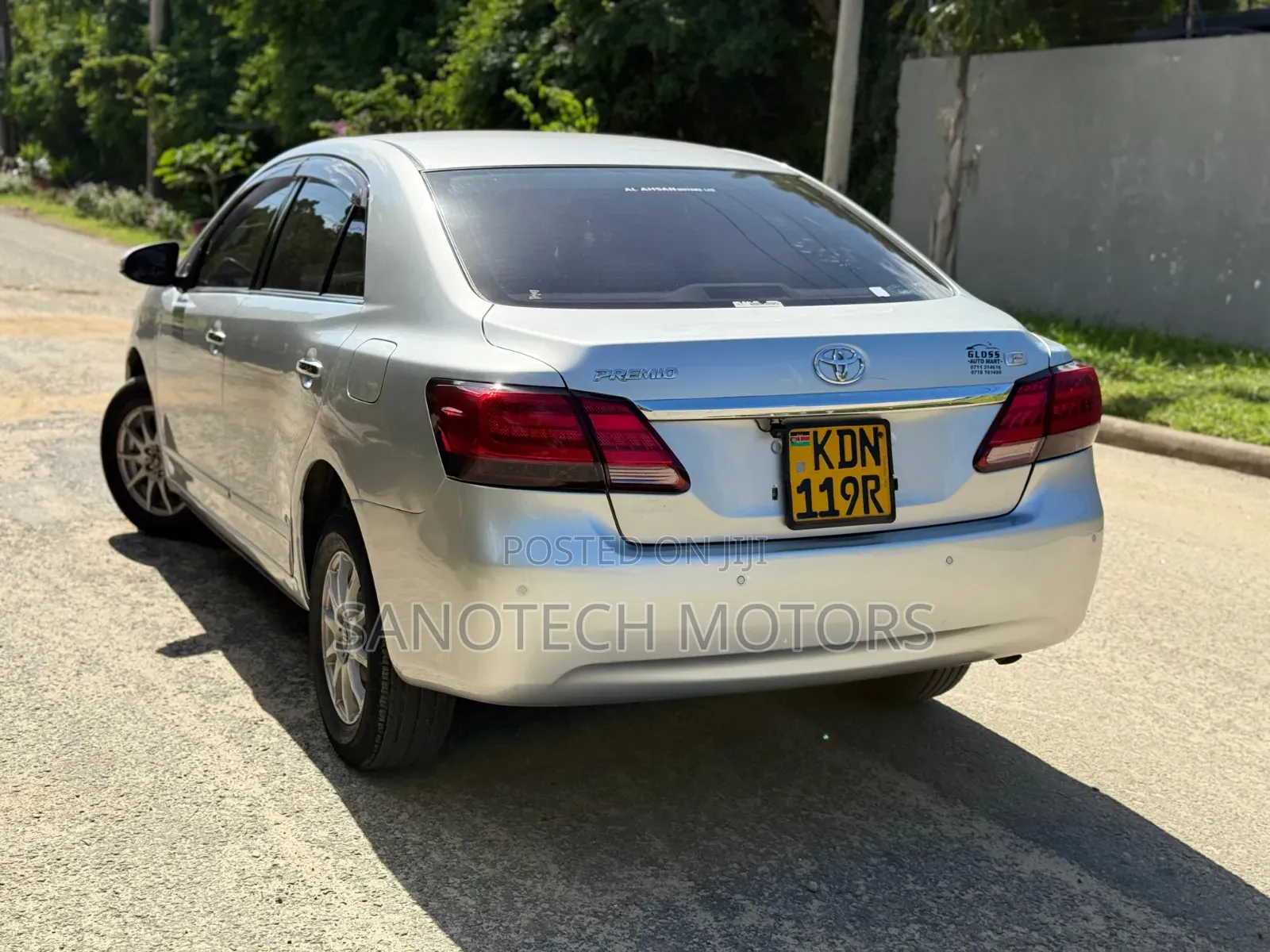 Toyota Premio 2016 Silver