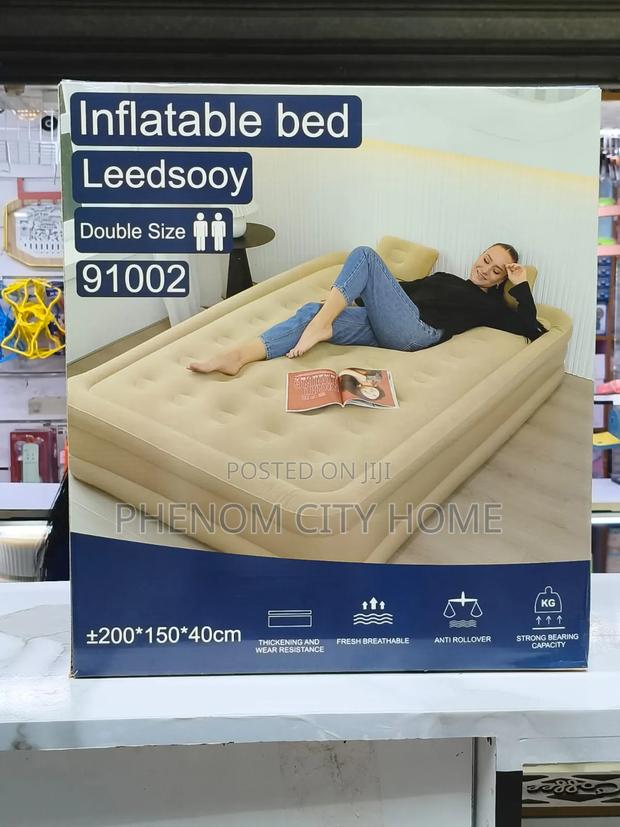 Queen Size Inflatable Bed
