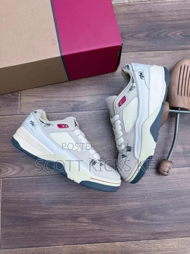 Air Jordan 3 Flight - main view