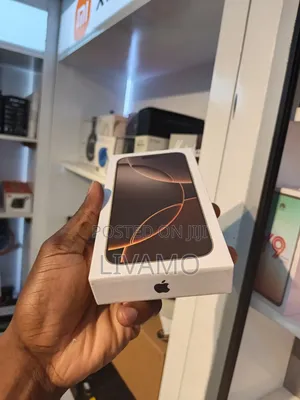 New Apple iPhone 16 Pro Max 256 GB Silver