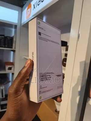 New Apple iPhone 16 Pro Max 256 GB Silver