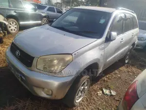 Toyota RAV4 Automatic 2003 Silver