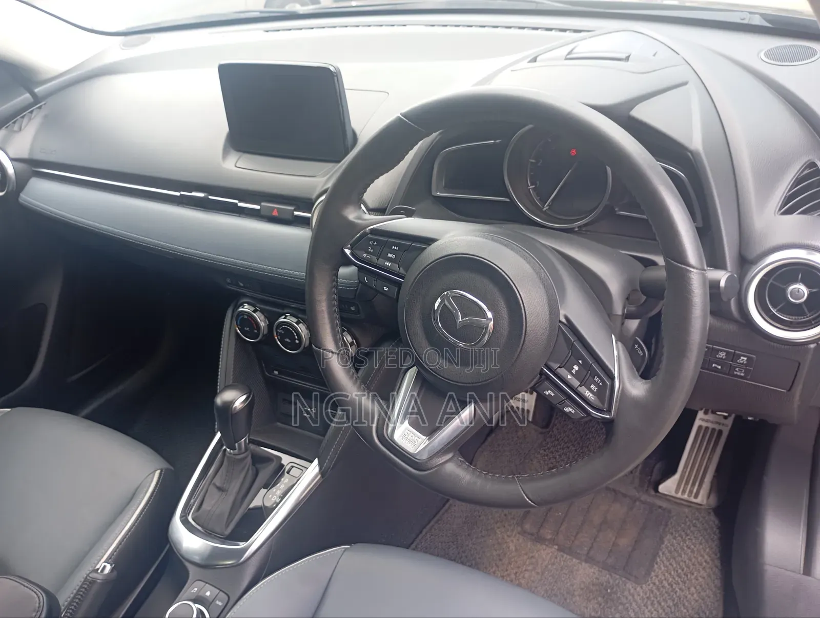 Mazda 2 2019 Brown