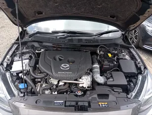 Mazda 2 2019 Brown
