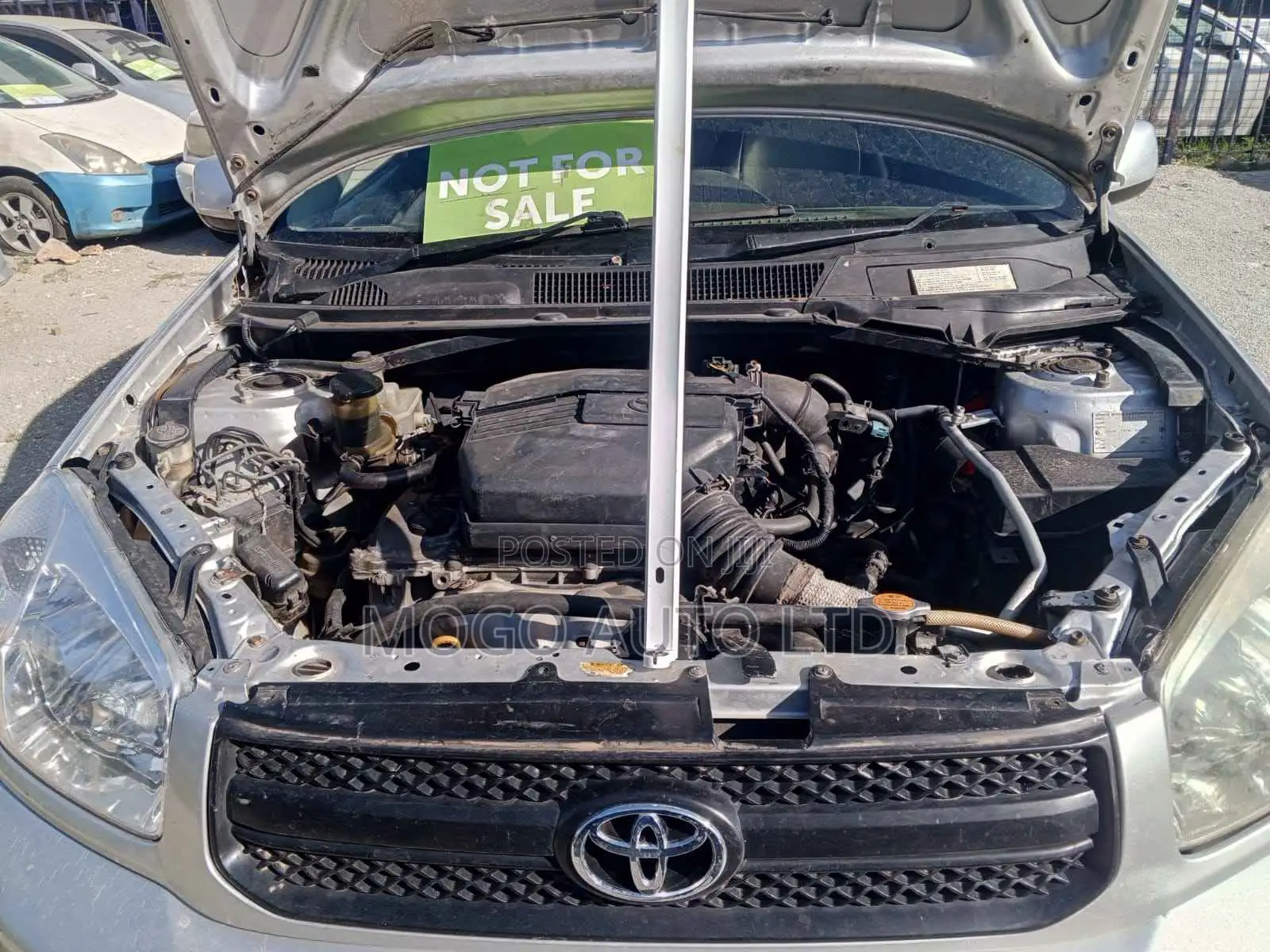 Toyota RAV4 Automatic 2003 Silver