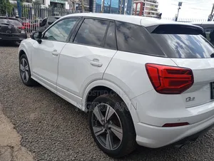Audi Q2 2019 White