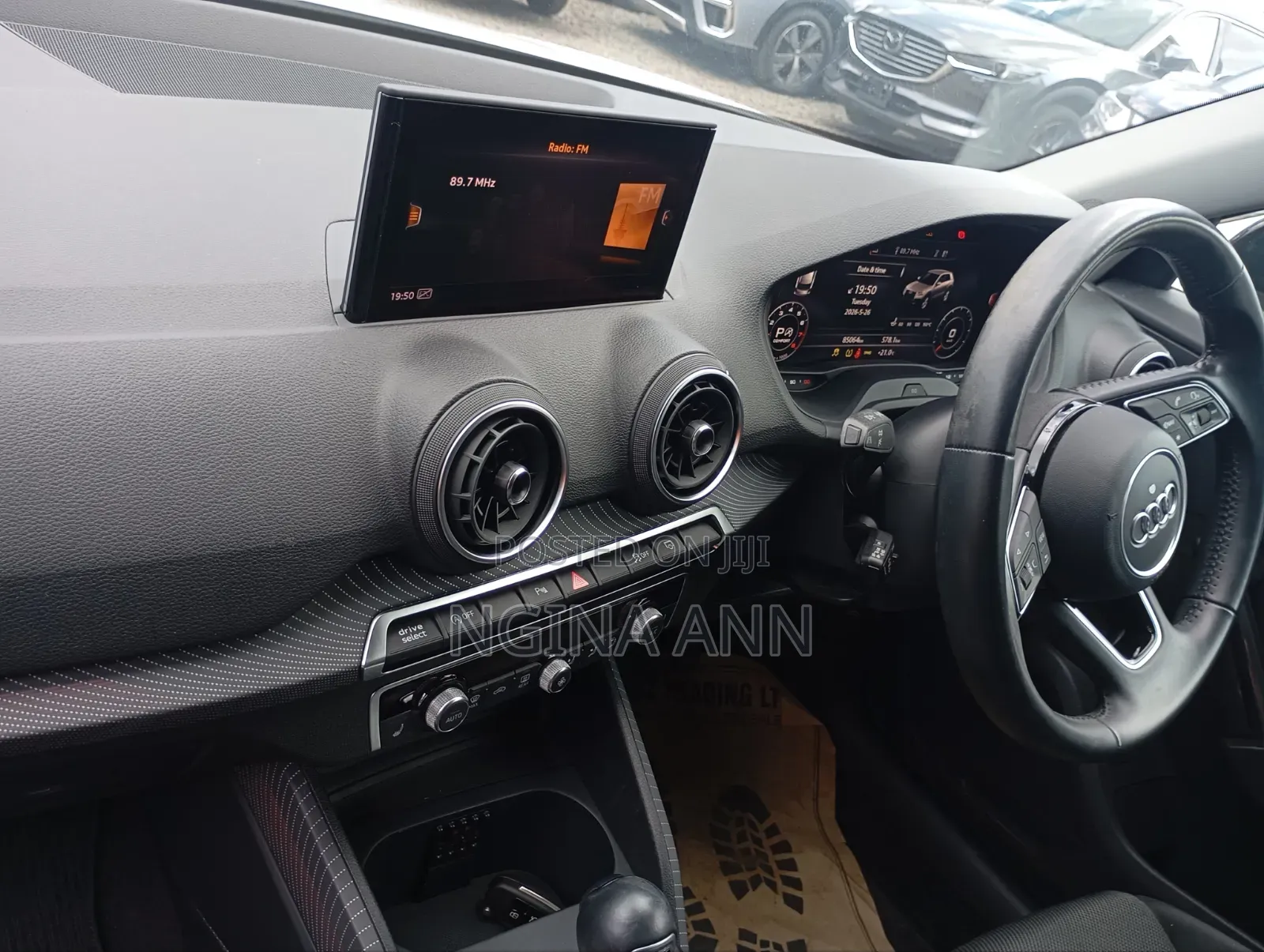 Audi Q2 2019 White