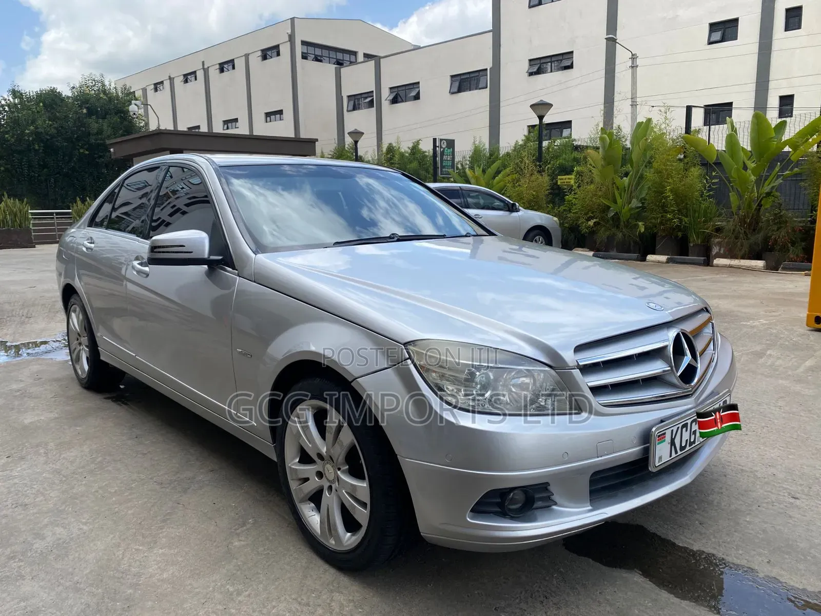 Mercedes-Benz C200 2009 Silver