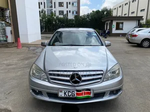 Mercedes-Benz C200 2009 Silver